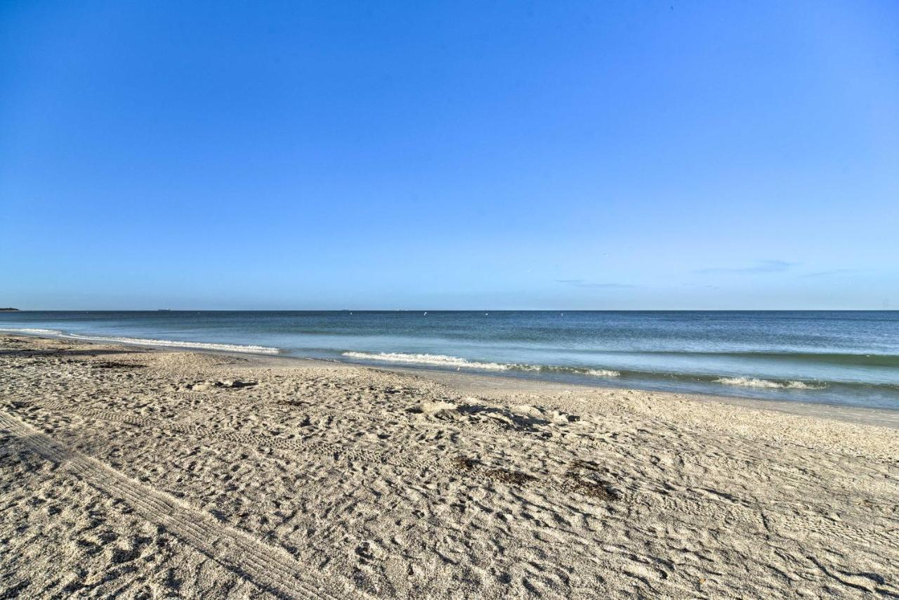 Idyllic Pass-A-Grille Studio - Walk To The Beach! 세인트피트비치 외부 사진