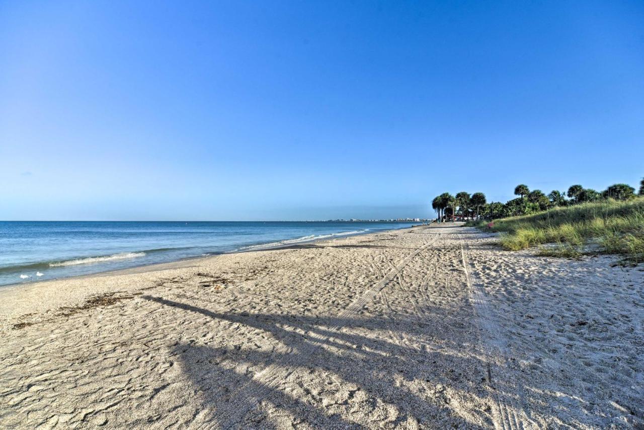 Idyllic Pass-A-Grille Studio - Walk To The Beach! 세인트피트비치 외부 사진